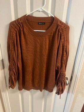 Very J Rust Knit Crewneck Sweater